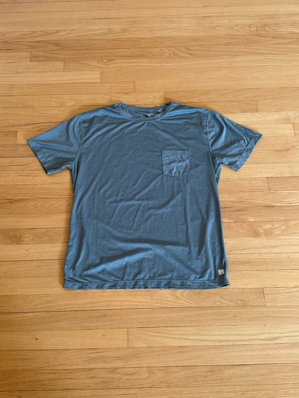 Vuori Heather Slate Blue Short Sleeve Pocket Tee